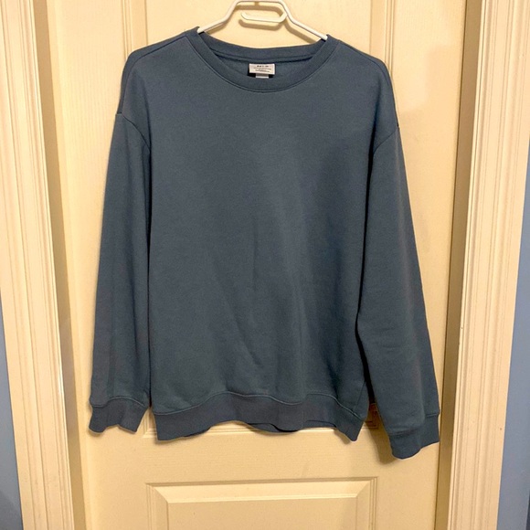 H&M Relaxed Fit Sweatshirt - Picture 3 of 6